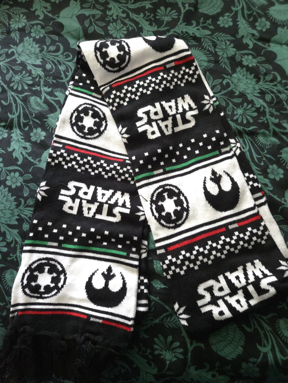 Star Wars Scarf And Beanie Set